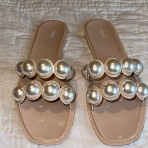 NWT ASOS TAN PEARL FLIP FLOP SANDALS SZ 10